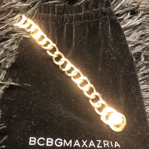 BCBG Chunky Gold Bracelet - Picture 2 of 3